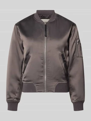 bomberka w kroju regular fit ze stójką model 'Beth' khujo