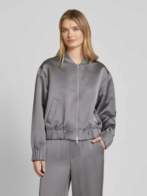 Bomberka z bocznymi, wpuszczanymi kieszeniami model ‘Salita’ MbyM