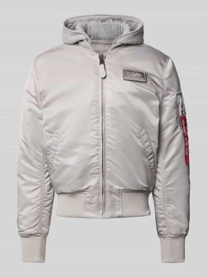 Bomberka z naszywką z logo alpha industries