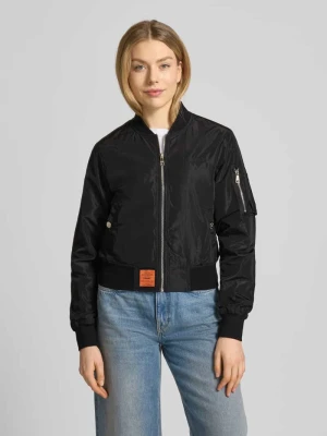 bomberka z naszywką z logo i kieszenią zapinaną na zamek błyskawiczny na rękawie Original Bombers