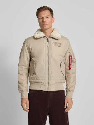 Bomberka z zamkiem błyskawicznym i naszywką z logo alpha industries