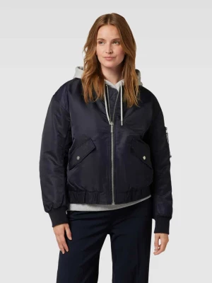 Bomberka z zamkiem błyskawicznym Part Two