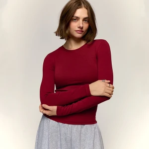 Bordowa koszulka basic z długim rękawem House