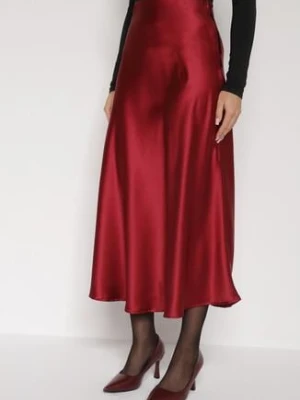 Bordowa Rozkloszowana Midi Spódnica Satynowa Zapinana na Suwak z Gumką w Pasie Williwarne