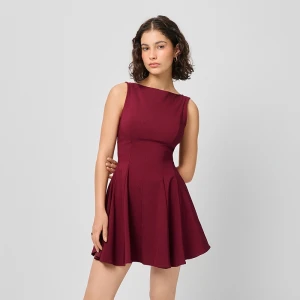 Bordowa rozkloszowana sukienka mini House