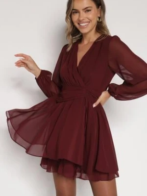 Bordowa Rozkloszowana Sukienka z Siateczki z Kopertowym Dekoltem Zenessa