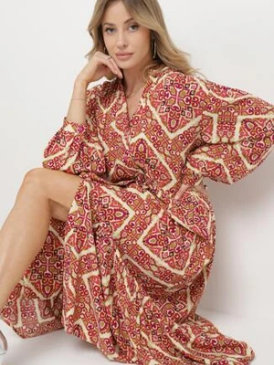 Bordowa Rozkloszowana Sukienka z Wiskozy Zapinana na Guziki z Falbanką Nrines belcci