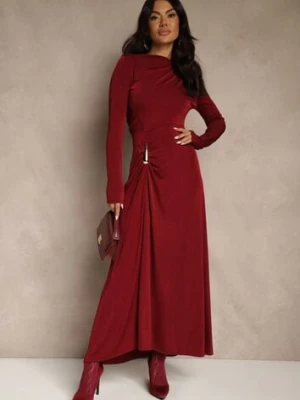 Bordowa Sukienka Koktajlowa z Marszczeniem i Metaliczną Ozdobą Retanda