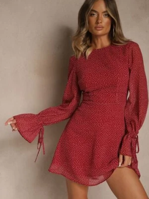 Bordowa Sukienka Vices Ozdobiona Transparentnymi Rękawami i Kropkami Celziva