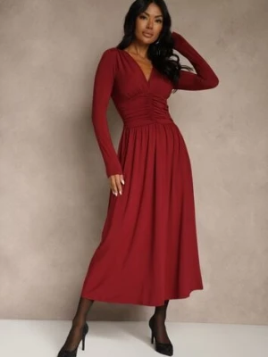 Bordowa Taliowana Sukienka Longsleeve z Wiskozą z Marszczeniem i Dekoltem V Elirie