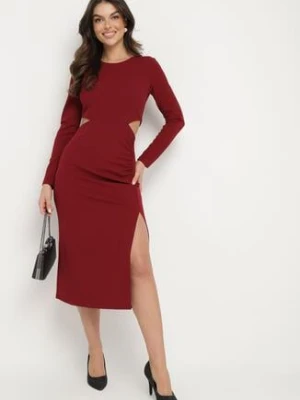 Bordowa Taliowana Sukienka z Wycięciami w Talii i Rozcięciem na Dole Larnnie by swan