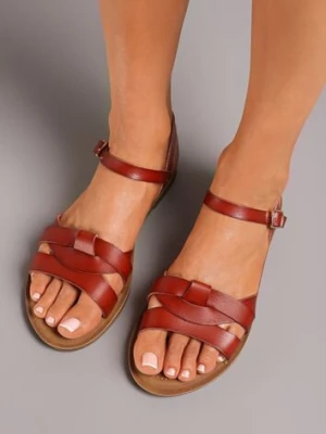 Bordowe Sandały z Imitacji Skóry na Płaskiej Podeszwie Zapinane na Sprzączkę Javera