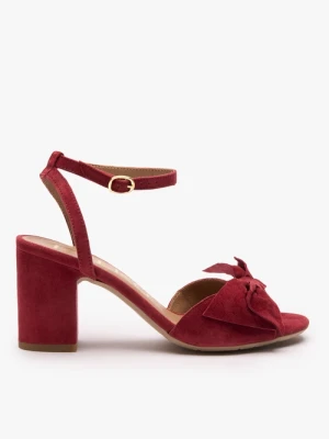 Bordowe sandały z kokardą Ryłko