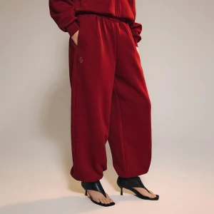 Bordowe spodnie dresowe baggy House x Klaudia Sadownik