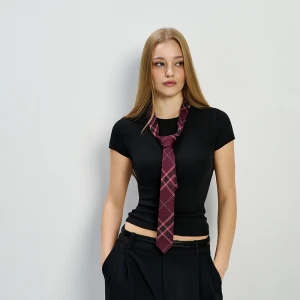 Bordowy krawat w kratkę House