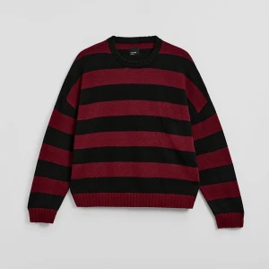 Bordowy sweter w czarne paski House