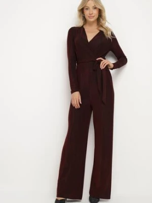 Bordowy Taliowany Kombinezon z Wiskozą Ozdobiony Paskiem i Metaliczną Nicią Lilanna by swan