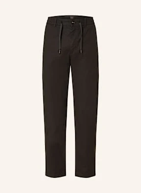 Boss Chinosy Tapered Fit schwarz