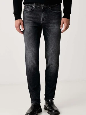 BOSS Orange jeansy slim taper męskie ONYX szary