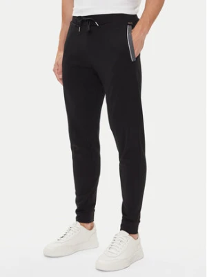 BOSS Spodnie dresowe 50545579 Czarny Regular Fit