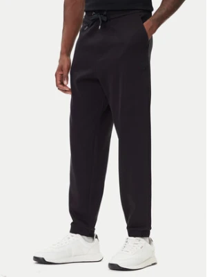 BOSS Spodnie dresowe C-Locsin 116 50544109 Czarny Regular Fit