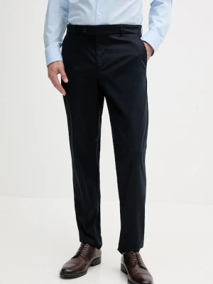 BOSS spodnie męskie kolor granatowy w fasonie chinos 50544005