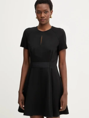 BOSS sukienka Datarni