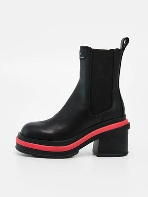 Botki Armani Exchange czarny