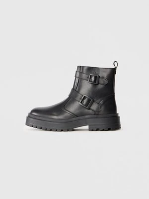Botki Barbour International