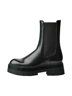 Botki Bershka czarny