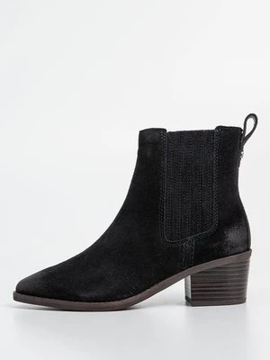Botki Clarks