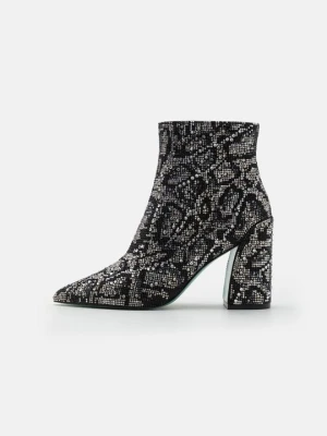 Botki do kostki Blue By Betsey Johnson czarny