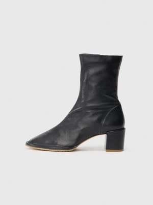 Botki do kostki BY FAR