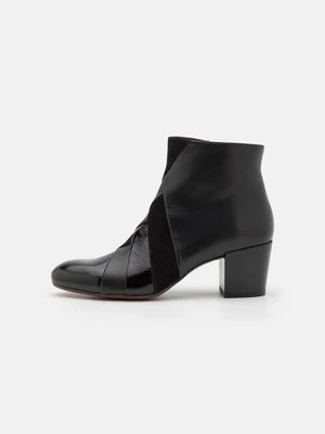 Botki do kostki Chie Mihara