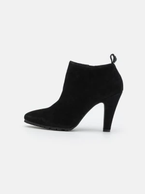 Botki do kostki Kurt Geiger czarny