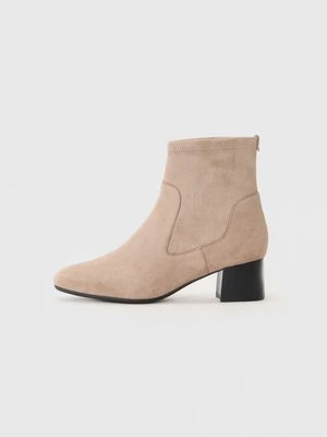 Botki do kostki Peter Kaiser