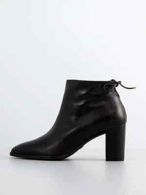 Botki do kostki Stuart Weitzman czarny