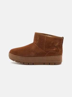 Botki do kostki Tommy Hilfiger koniakowy