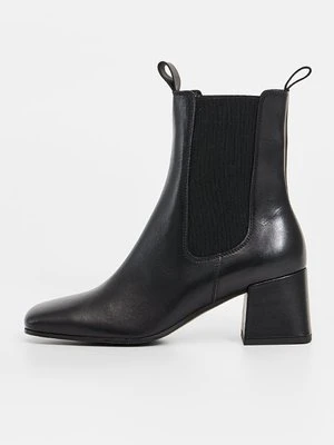 Botki Kennel + Schmenger