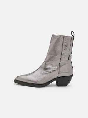 Botki kowbojki i motocyklowe AllSaints