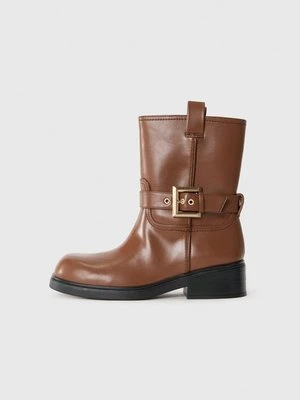 Botki kowbojki i motocyklowe Armani Exchange