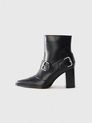 Botki kowbojki i motocyklowe Belstaff