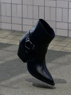 Botki kowbojki i motocyklowe Bianco