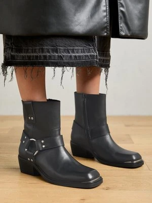 Botki kowbojki i motocyklowe Billi Bi