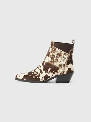 Botki kowbojki i motocyklowe Copenhagen Shoes