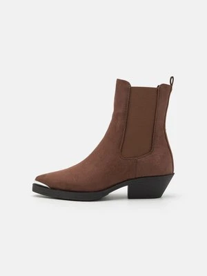 Botki kowbojki i motocyklowe Even&Odd