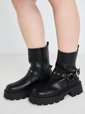 Botki kowbojki i motocyklowe Even&Odd Wide Fit