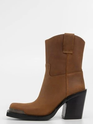 Botki kowbojki i motocyklowe Jeffrey Campbell