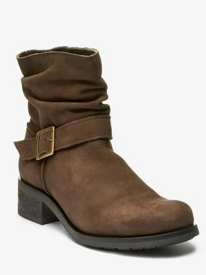 Botki kowbojki i motocyklowe Next