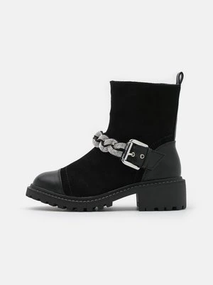 Botki kowbojki i motocyklowe River Island Wide Fit